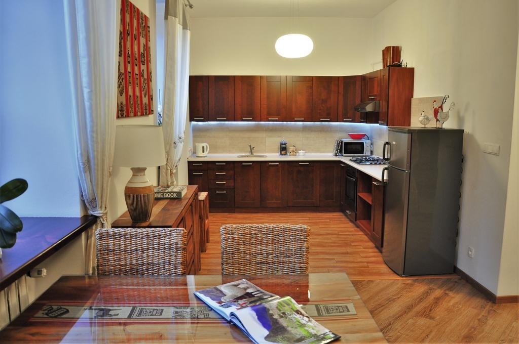 Apartamenty Numer 6 Lublin Exteriör bild